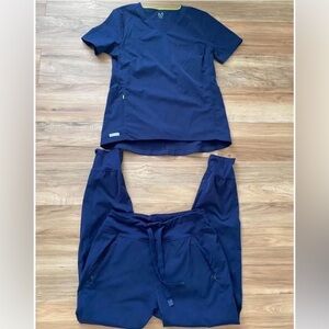 Medelita Women's Navy Scrub Set